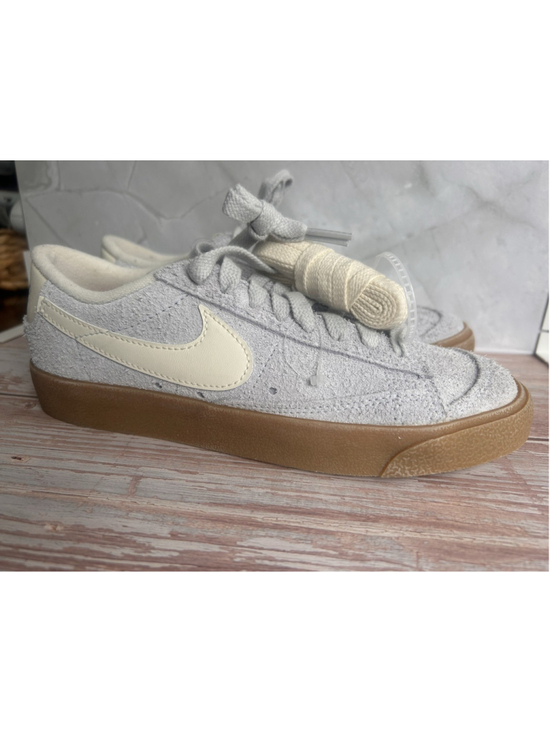 Nike Shoes - Nike Blazer '77 Vintage Low Football Grey Ivory Gum W Size 6